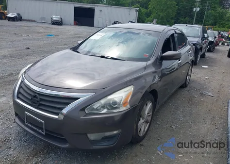 2015 Nissan Altima 2.5/2.5 S/2.5 Sl/2.5 Sv from USA, damaged, VIN 1N4AL3AP3FN891024